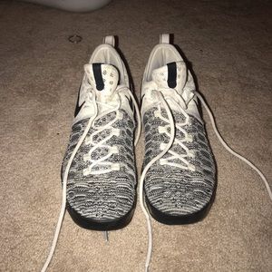 Kevin Durant Black & White Sneakers